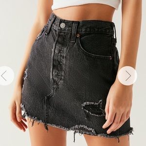 Levi's Skirts - New black Levi’s skirt Levi's Skirts - New black Levi’s skirt